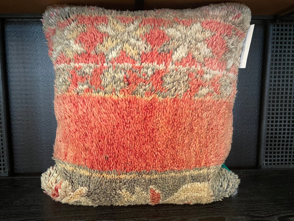 DZ VINTAGE MOROCCAN RUG PILLOW