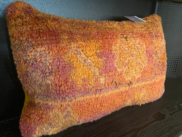 DZ VINTAGE MOROCCAN RUG LUMBAR PILLOW 1