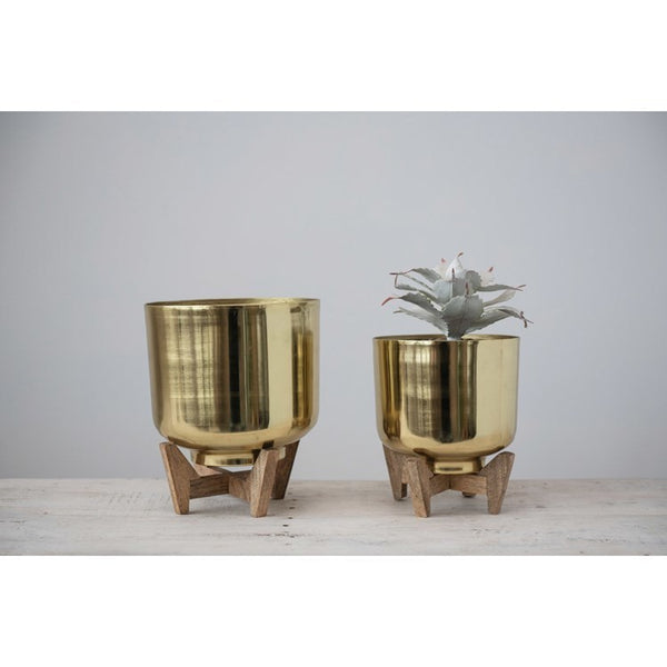 GOLD METAL POT W/ WOOD STAND