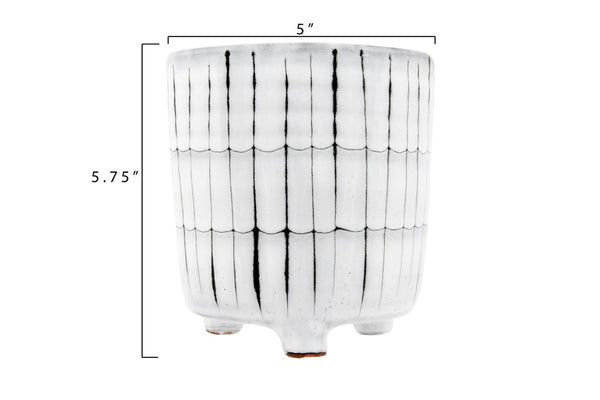 TERRA-COTTA FOOTED BW PLANTER