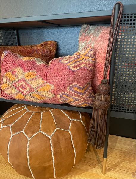 DZ MOROCCAN DARK LEATHER TASSLE