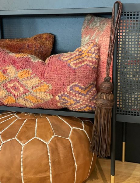 DZ MOROCCAN DARK LEATHER TASSLE