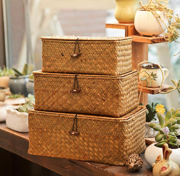 SMALL RATTAN BOX W/ LID