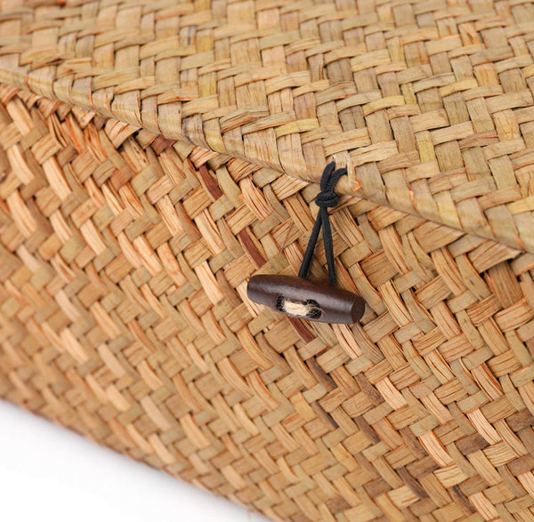 SMALL RATTAN BOX W/ LID