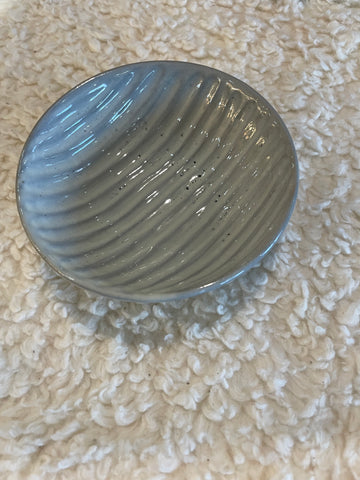 CC GREY STRIPES DEBOSSED BOWL